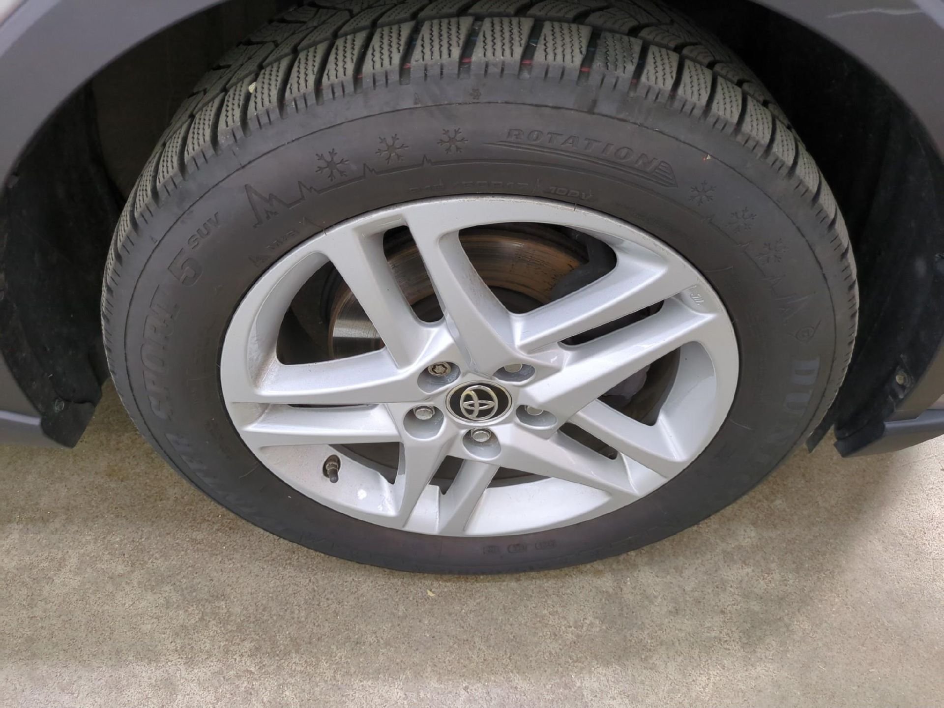 Toyota C-HR 2.0 Dynamic Business - Híbrido - Automático -184 hp - 126.161 km, 23/03/2021 - Imagen 10