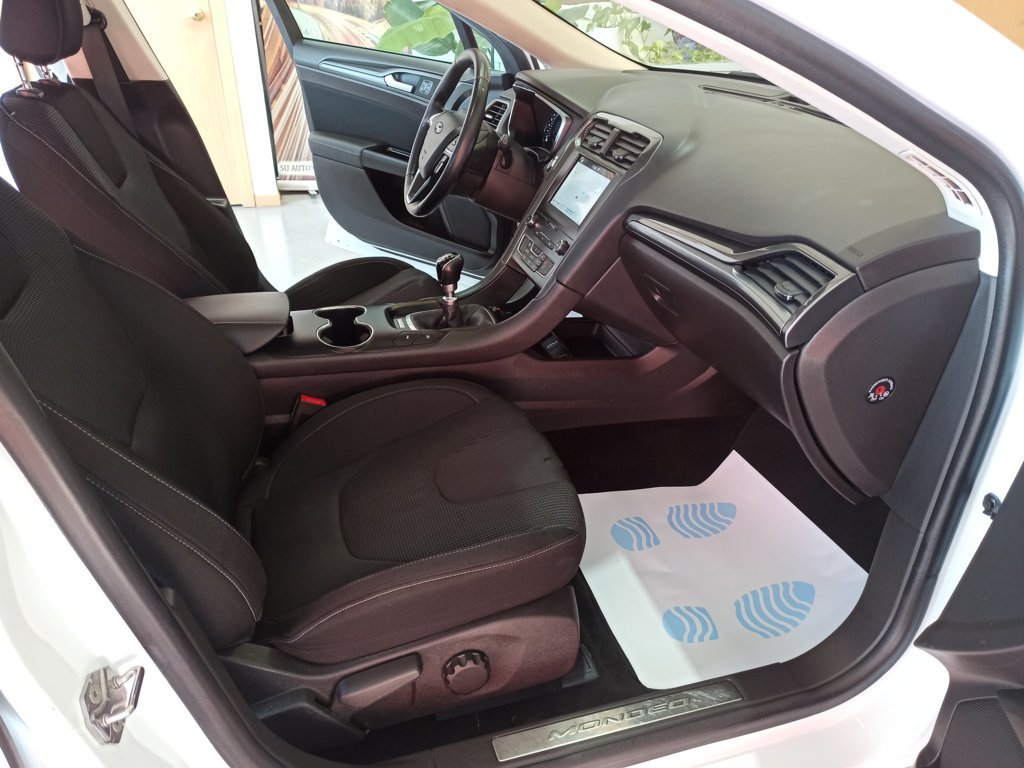 FORD Mondeo 2019 ETIQUETA ECO 167CV Titanium SportBreak - Imagen 10