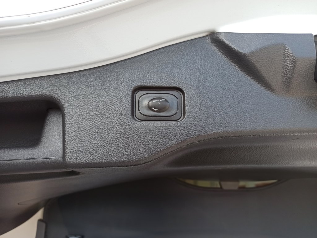 FORD Mondeo 2019 ETIQUETA ECO 167CV Titanium SportBreak - Imagen 15