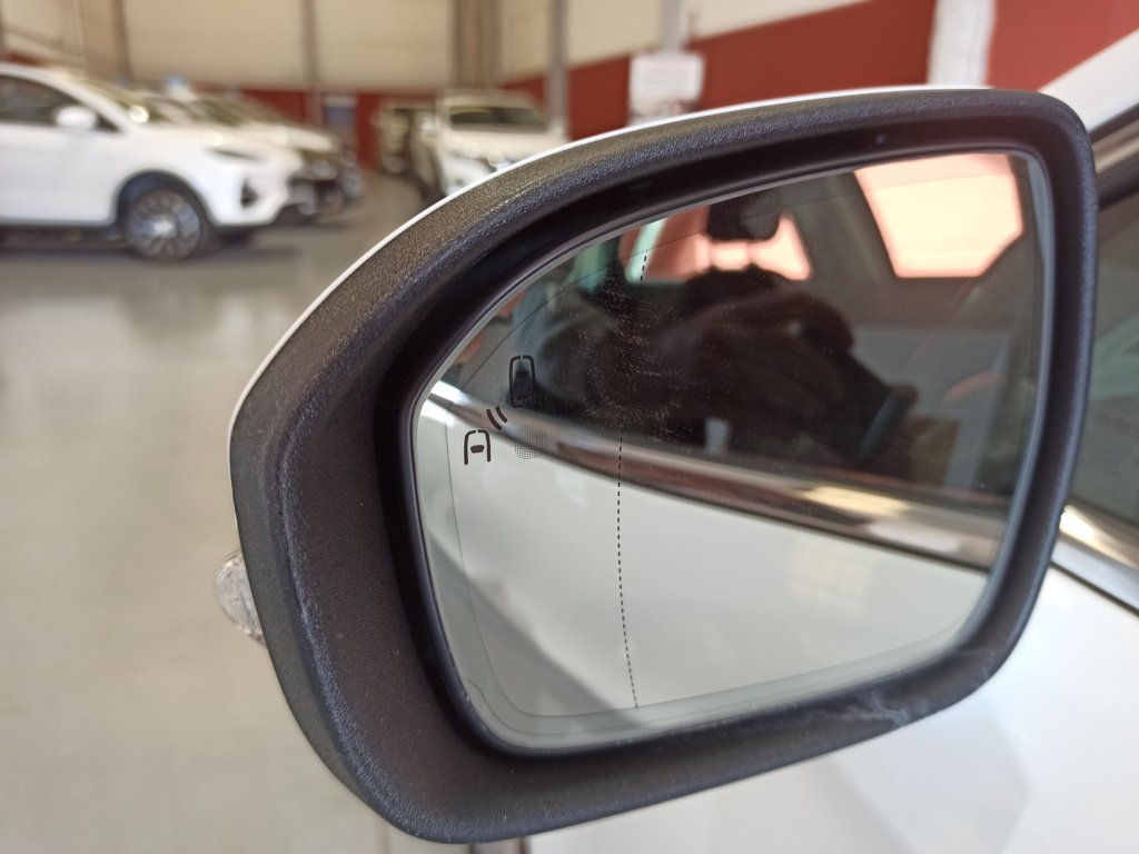 FORD Mondeo 2019 ETIQUETA ECO 167CV Titanium SportBreak - Imagen 26