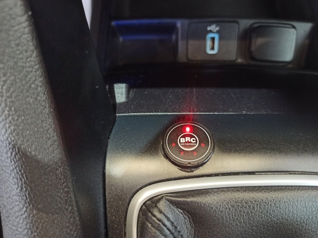 FORD Mondeo 2019 ETIQUETA ECO 167CV Titanium SportBreak - Imagen 32