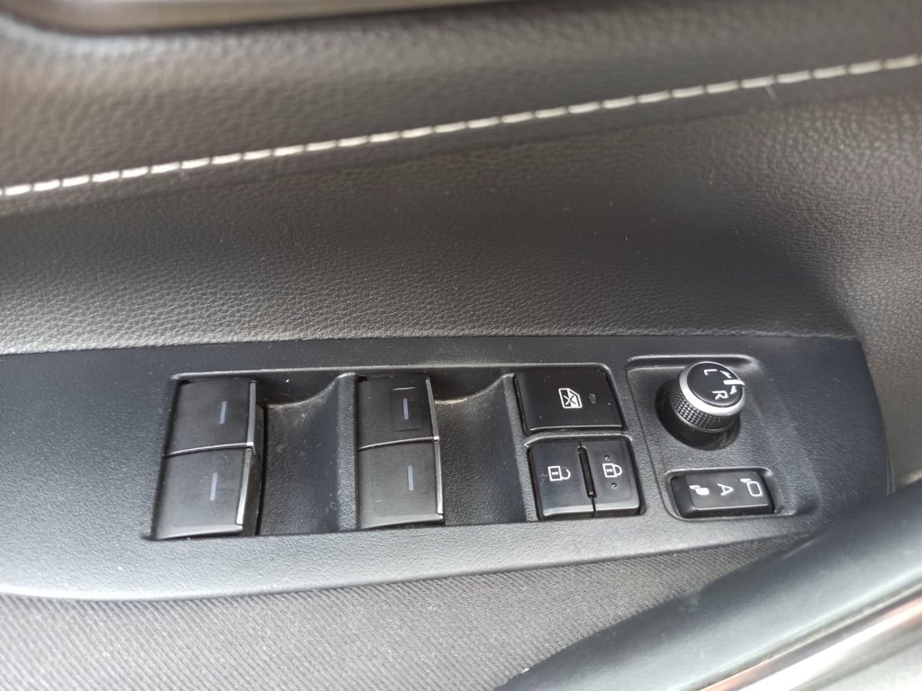 TOYOTA COROLLA 1.8 125H ACTIVE TECH E-CVT TOU SPORT, 124113 km, 21/03/2021 - Imagen 18