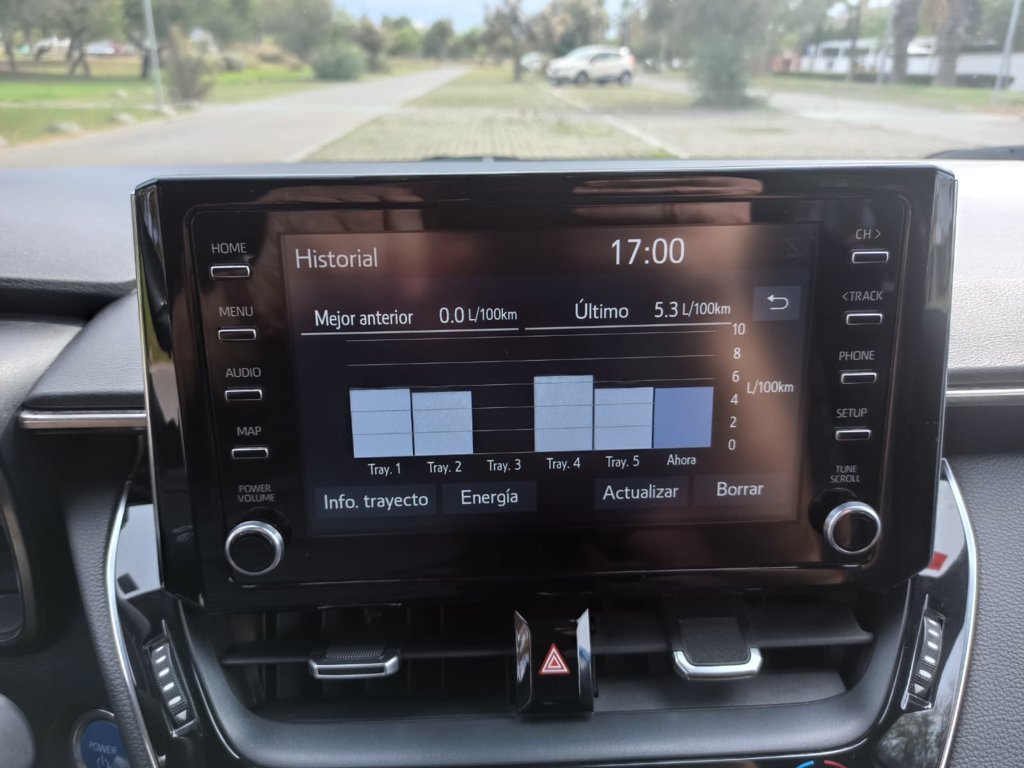 TOYOTA COROLLA 1.8 125H ACTIVE TECH E-CVT TOU SPORT, 124113 km, 21/03/2021 - Imagen 24