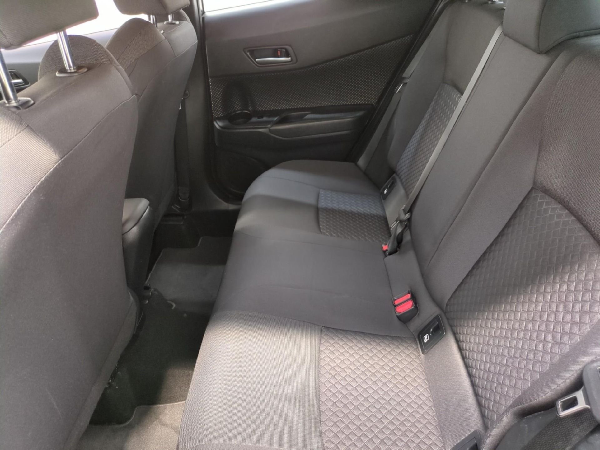 Toyota C-HR 2.0 Dynamic Business - Híbrido - Automático -184 hp - 126.161 km, 23/03/2021 - Imagen 6