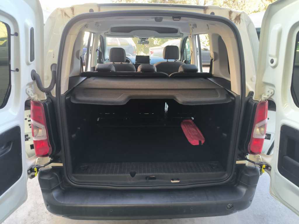CITROEN Berlingo Talla M BlueHDi 100 SS FEEL - Imagen 10