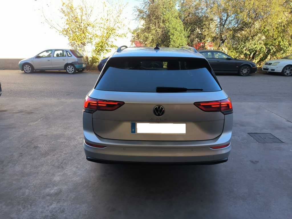 VOLKSWAGEN Golf Life 2.0 TDI 85kW 115CV Variant - Imagen 5
